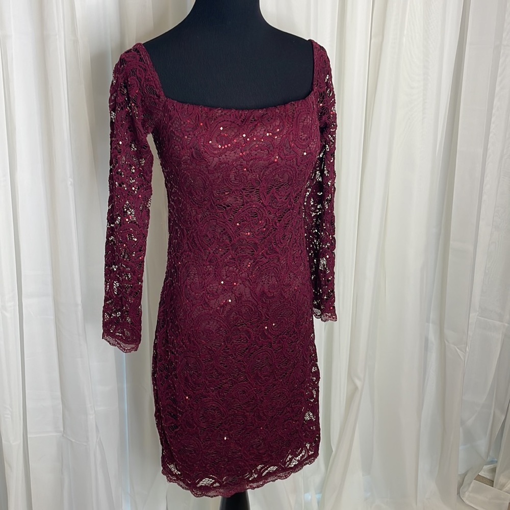 NWOT Burgundy MY MICHELLE Bodycon Dress with lace and sequins, size 11 - Picture 2 of 8